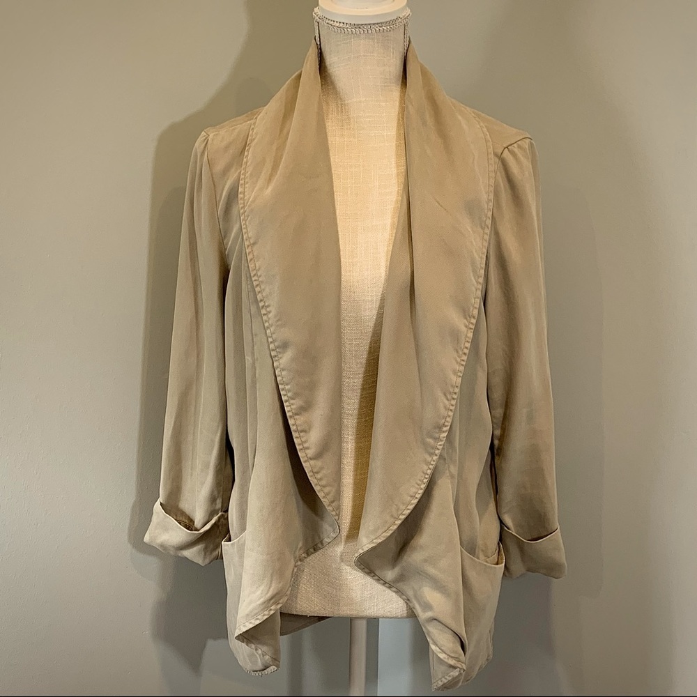 Lightweight Relaxed Fit Business Casual Jacket / Blazer